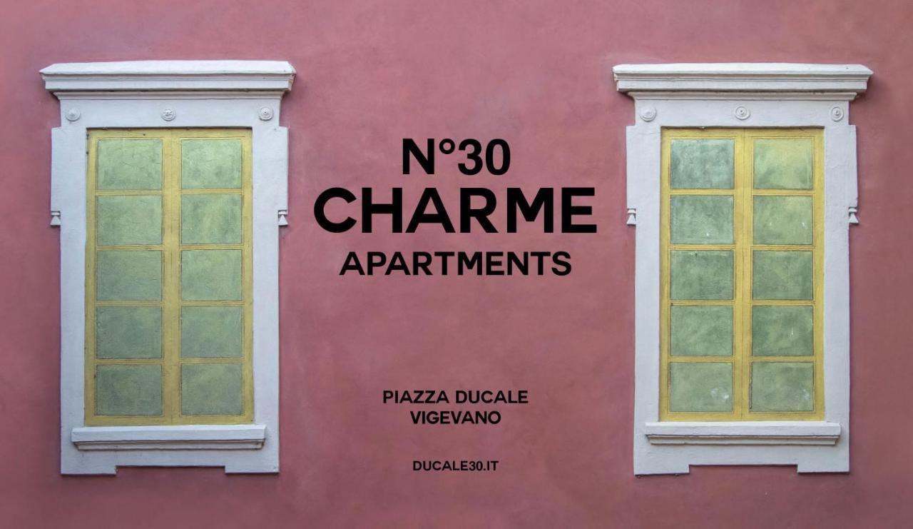 N°30 Charme Apartments Vigevano Exterior foto
